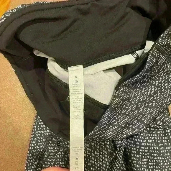 Lululemon 6 Pace Rival Crops Sea wheeze Coded Manifesto Tight Pockets RARE - Picture 4 of 7